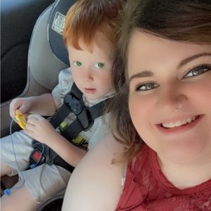 Meet your Posher, Danielle